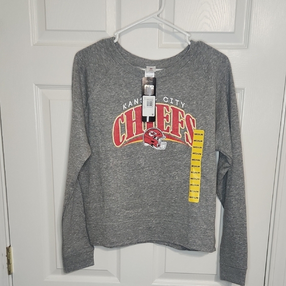 NFL Red and Gray Crew Neck Sweater - Picture 1 of 5